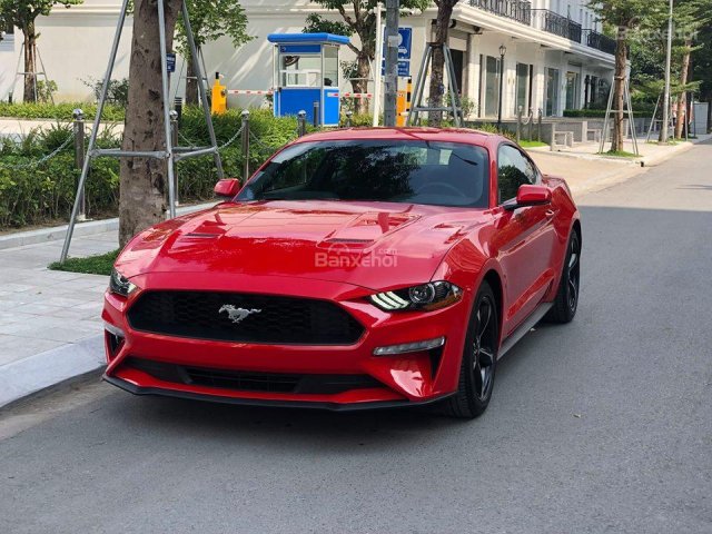 Bán Ford Mustang 2.3 Ecoboost 2018, màu đỏ, nhập Mỹ mới 100%