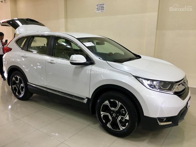 Honda CR V L mẫu mới nhất, khách hàng có thể lụa chọn màu, xe nhập nguyên chiếc Thái Lan0