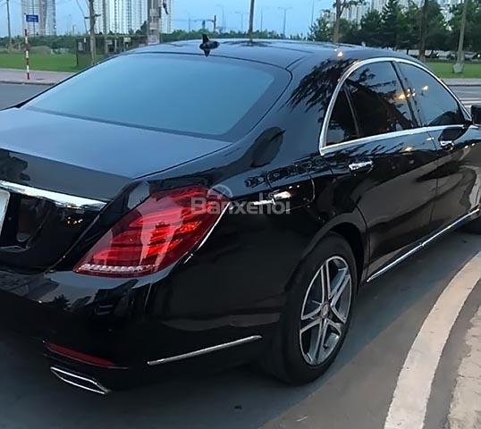 Bán Mercedes S400L sản xuất 2015, màu đen