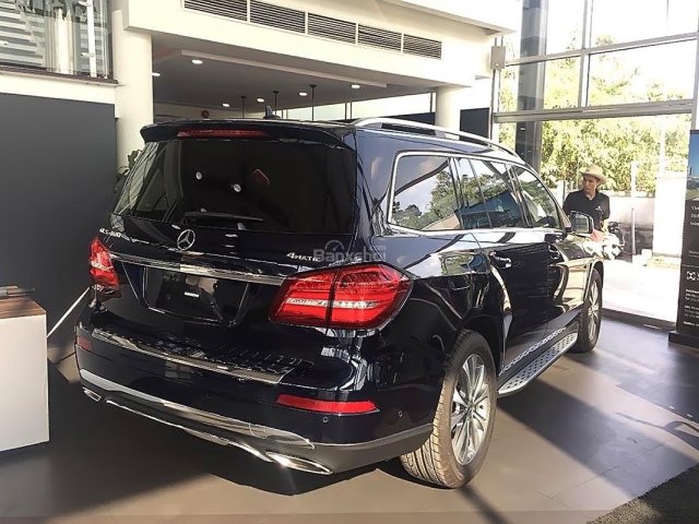 Cần bán xe Mercedes GLS 400 4Matic năm sản xuất 2018, màu xanh lam, nhập khẩu