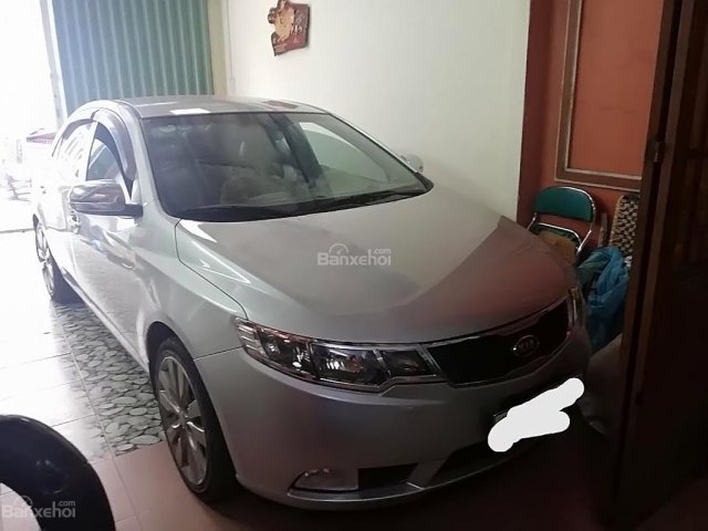 Cần bán xe cũ Kia Forte EX sản xuất năm 2013, màu bạc như mới