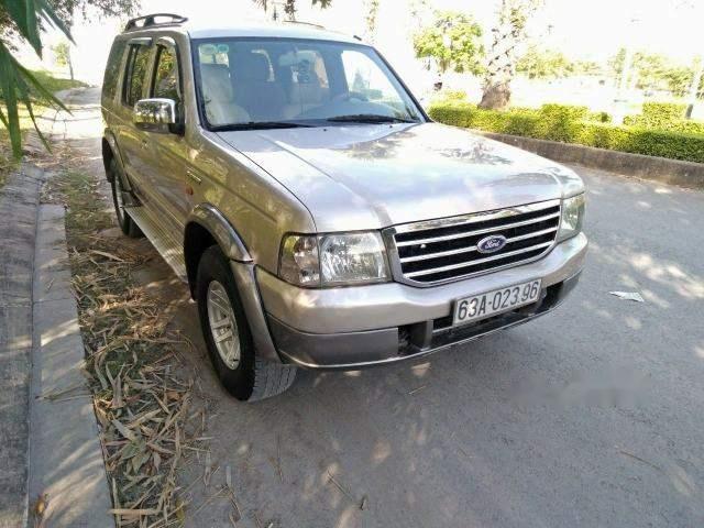 Bán Ford Everest sản xuất năm 2006, màu vàng, nhập khẩu nguyên chiếc, giá tốt