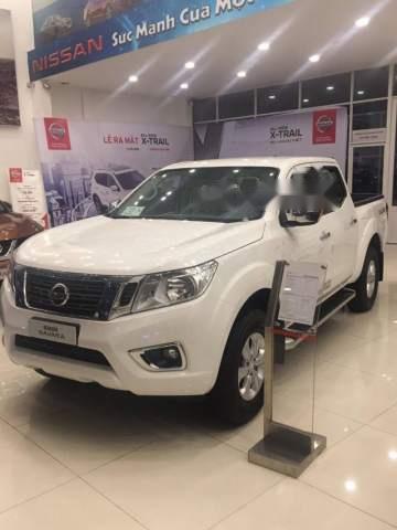 Bán xe Nissan Navara sản xuất 2018, màu trắng, nhập khẩu