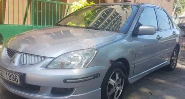 Bán Mitsubishi Lancer năm sản xuất 2005, màu bạc, giá chỉ 270 triệu