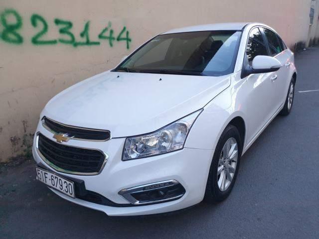 Cần bán xe Chevrolet Cruze đời 2016, màu trắng số sàn, giá chỉ 418 triệu