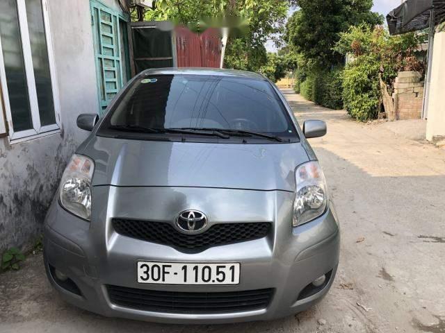 Cần bán Toyota Yaris đời 2009, màu xám, nhập khẩu Nhật nguyên chiếc như mới, 450tr