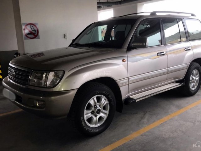 Bán Land Cruiser 2005, số sàn, vàng cát, chính chủ còn mới cóng