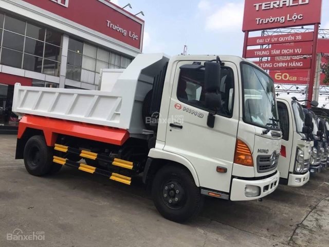 Cần bán Hino ben sản xuất 2016, giá chỉ 950 triệu