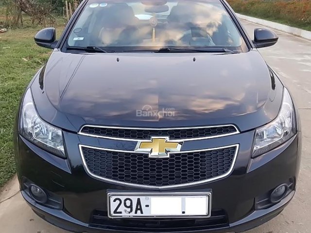 Bán Chevrolet Cruze LT 1.8L sản xuất 2010, màu đen, chính chủ, 370 triệu