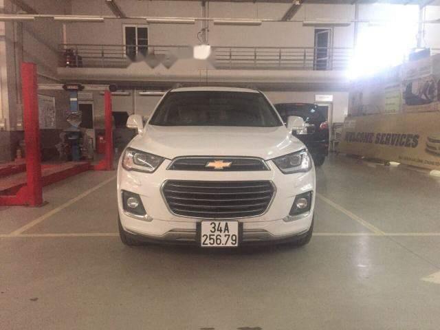 Bán xe Chevrolet Captiva đời 2018, màu trắng, chính chủ, giá 600tr