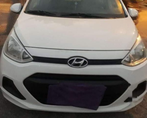 Bán Hyundai Grand i10 năm 2014, màu trắng, nhập khẩu nguyên chiếc, giá 242tr