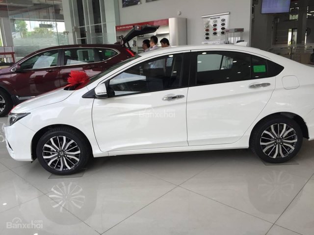 Cần bán xe Honda City G sx 2018 nhập khẩu nguyên chiếc đưa trước 165tr, lấy xe ngay