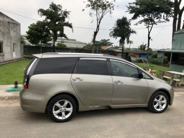 Bán Mitsubishi Grandis 2.4AT sản xuất 2008, màu vàng cát