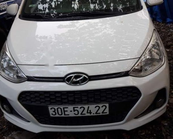 Bán xe Hyundai Grand i10 sản xuất 2017, màu trắng  