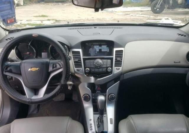 Chính chủ bán Chevrolet Cruze 2012, màu bạc