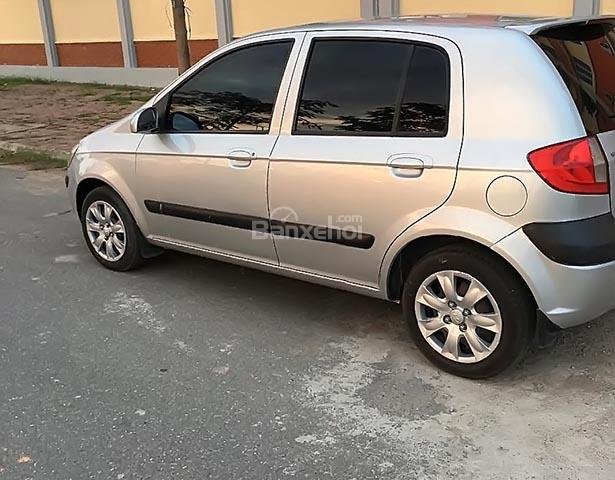 Bán gấp Hyundai Getz năm sản xuất 2010, màu bạc, xe nhập