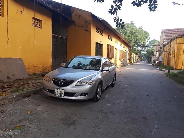 Bán Mazda 6 2004, màu bạc