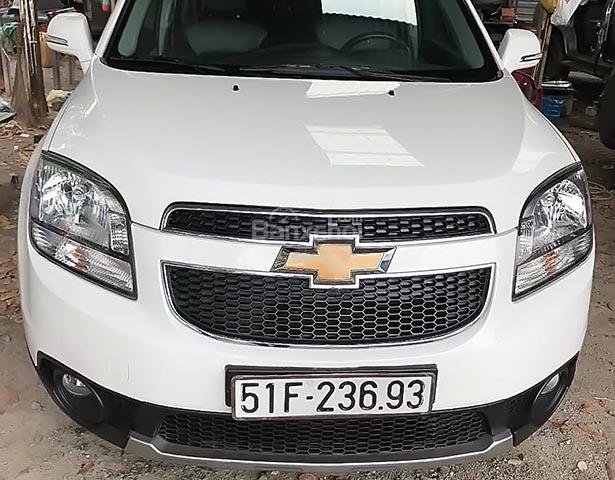 Cần bán gấp Chevrolet Orlando LTZ 1.8 AT đời 2015, màu trắng