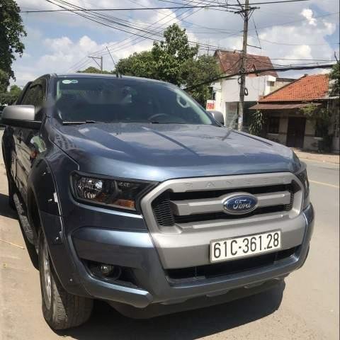 Cần bán xe Ford Ranger đời 2017, nhập khẩu xe gia đình