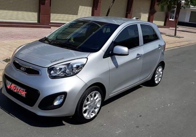 Bán Kia Picanto sản xuất 2013, màu bạc