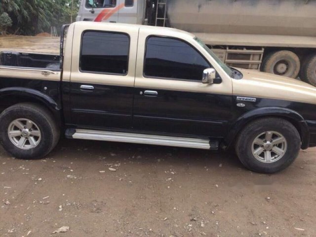 Cần bán lại xe Ford Ranger XLT sản xuất năm 2006, hai màu, xe nhập