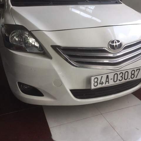 Bán xe Toyota Vios Limo sản xuất năm 2010, màu trắng, giá chỉ 235 triệu