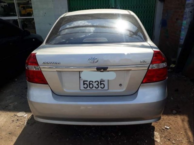 Bán Daewoo Gentra MT sản xuất năm 2010, màu bạc như mới