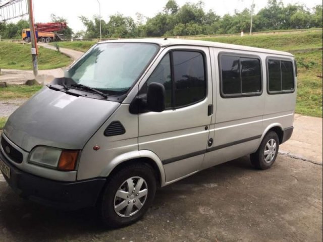 Cần bán gấp Ford Transit sản xuất năm 2000, màu bạc chính chủ giá cạnh tranh