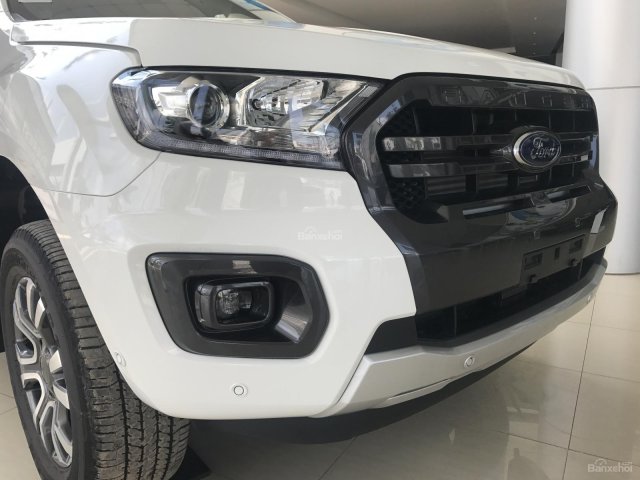 Bán xe Ford Ranger Wildtrak Biturbo 2018, màu trắng, nhập khẩu nguyên chiếc, lh 0989022295 tại Hà Giang