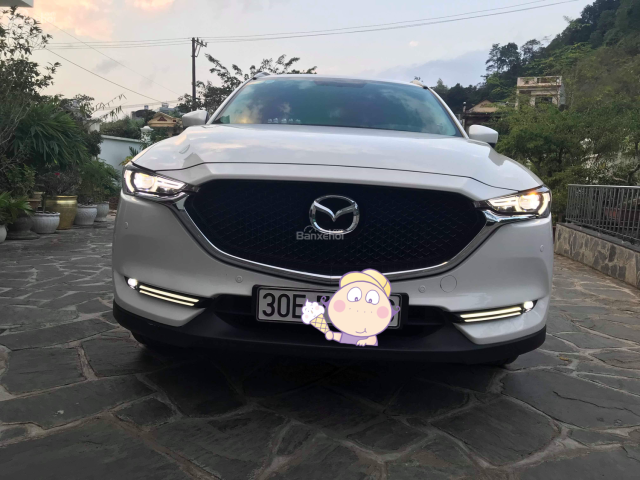 Bán lại xe Mazda CX 5 sản xuất năm 2017, màu trắng