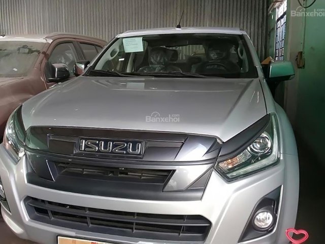 Bán ô tô Isuzu Dmax LS 1.9L 4x2 MT năm 2018, màu bạc, xe nhập Thailand