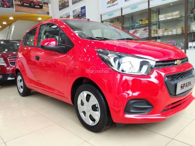 Hải Dương bán xe Chevrolet Spark Van màu đỏ giá tốt nhất thị trường, vay trả góp 100% giá trị xe