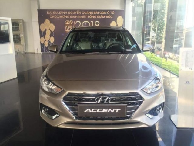 Cần bán xe Hyundai Accent năm sản xuất 2018, màu xám