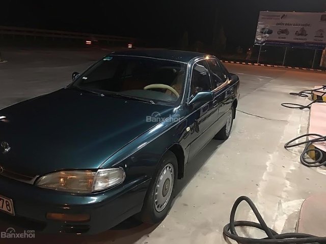 Bán Toyota Camry 2.2 AT 1994, màu xanh lam, xe nhập như mới