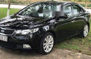 Cần bán gấp Kia Forte MT năm 2011, màu đen chính chủ, giá 360tr