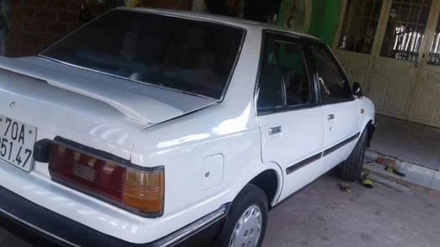 Cần bán lại xe Nissan Sunny đời 1985, màu trắng, nhập khẩu0