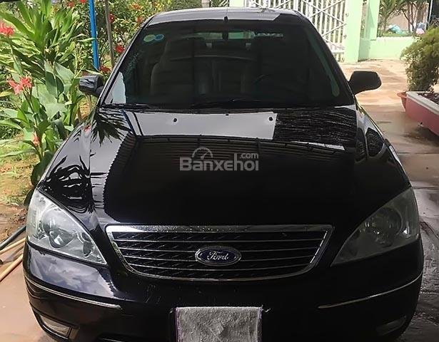 Nhà bán xe Ford Mondeo 2.5 AT sản xuất năm 2004, màu đen