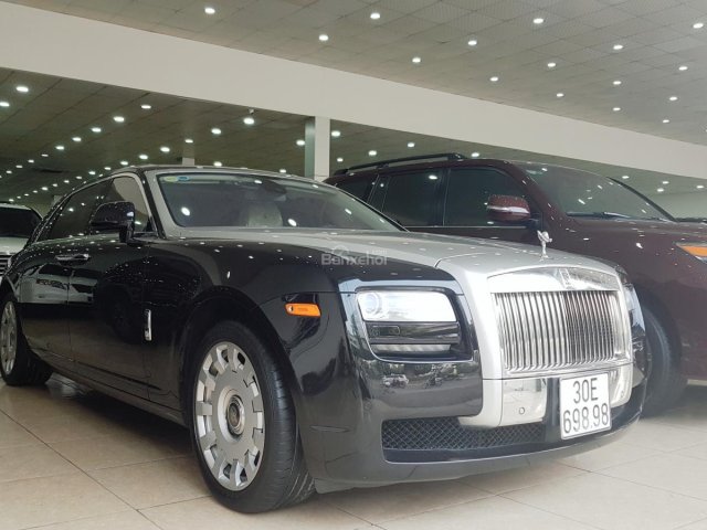 Bán Rolls Royce Ghost EWB model 2012 đăng ký 2013 tên cá nhân