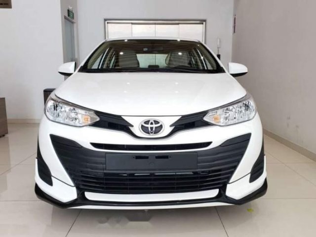Cần bán Toyota Vios 2018, màu trắng, 516 triệu