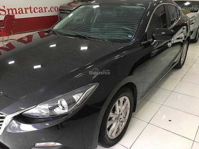 Cần bán lại xe Mazda 3 1.5 AT sản xuất năm 2015, màu đen