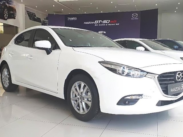 Bán ô tô Mazda 3 1.5 AT năm sản xuất 2018, màu trắng