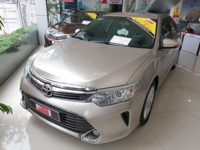 Cần Bán Toyota Camry 2.5Q sản xuất 2015, màu ghi vàng, bảo hành chính hãng