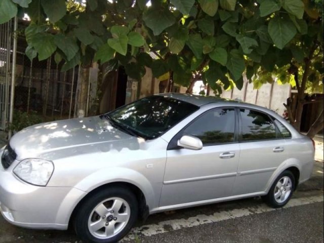 Bán xe Daewoo Lacetti đời 2010, màu bạc, nhập khẩu