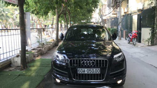 Cần bán Audi Q7 3.0T AT năm sản xuất 2012, màu đen, nhập khẩu  