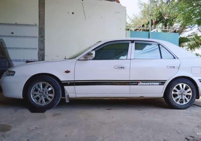 Cần bán lại xe Mazda 626 năm sản xuất 2001, màu trắng, giá chỉ 170 triệu0