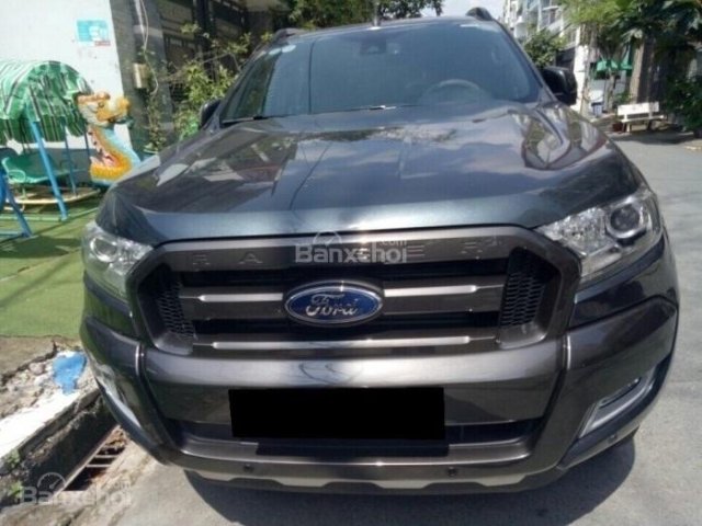 Cần bán chiếc Ford Ranger Wildtrak 3.2 AT 2016 màu đen xám