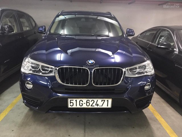 Bán xe BMW X3 2107, màu xanh, mới đăng ký tháng 6/2018, đi: 8000 km. LH: 0978877754