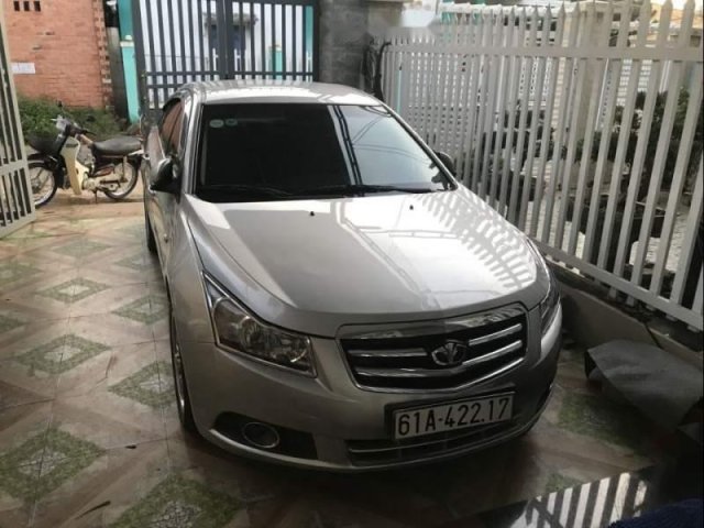 Bán gấp Daewoo Lacetti sản xuất năm 2009, màu bạc, nhập khẩu, số sàn 