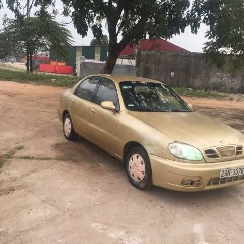 Cần bán xe Daewoo Lanos sản xuất năm 2001