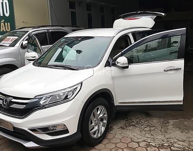 Bán Honda CR V 2.0 AT sản xuất năm 2017, màu trắng số tự động0